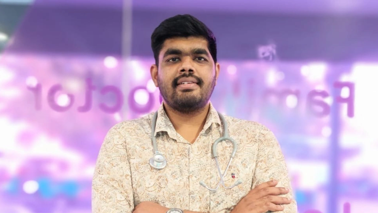 Dr. Shashank G